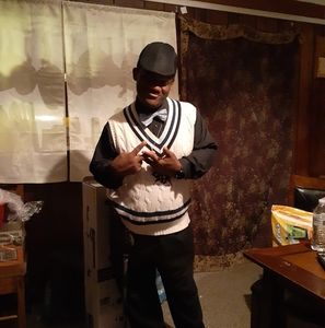 Meet your Posher, Walter